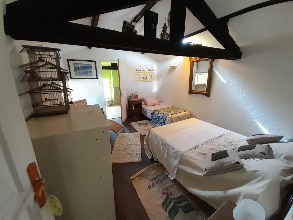 Le Prieure Bed & Breakfast Saint-Florent-sur-Auzonnet Exterior photo